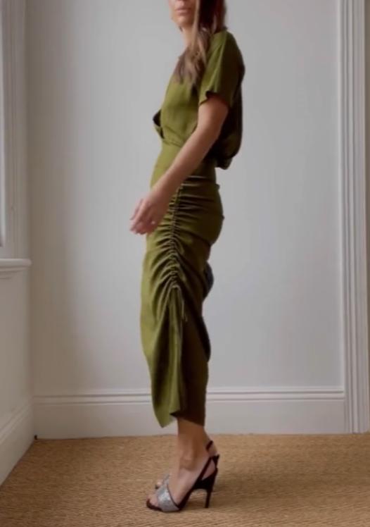 Casual short-sleeve midi dress